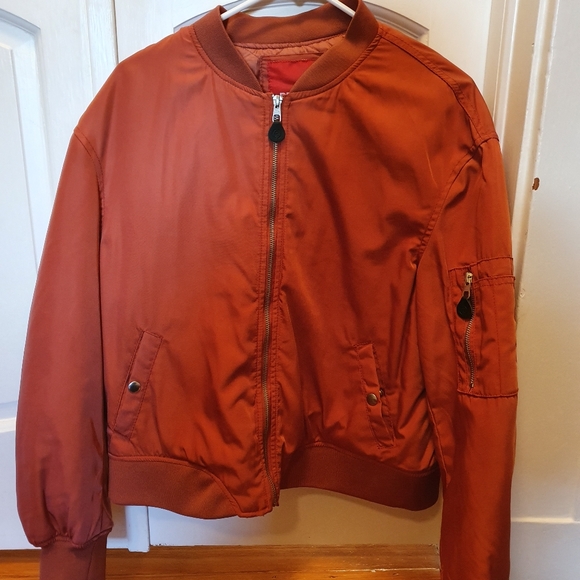 Ladies' jacket - Picture 2 of 3